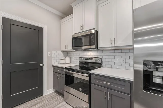 $4,550 | 703 Turner Street, College Station, TX 77840