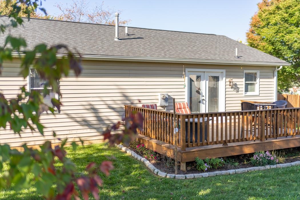 102 Harvest Road Waynesboro, VA 22980 - Photo 54 of 55 a view of a house with backyard and sitting area
