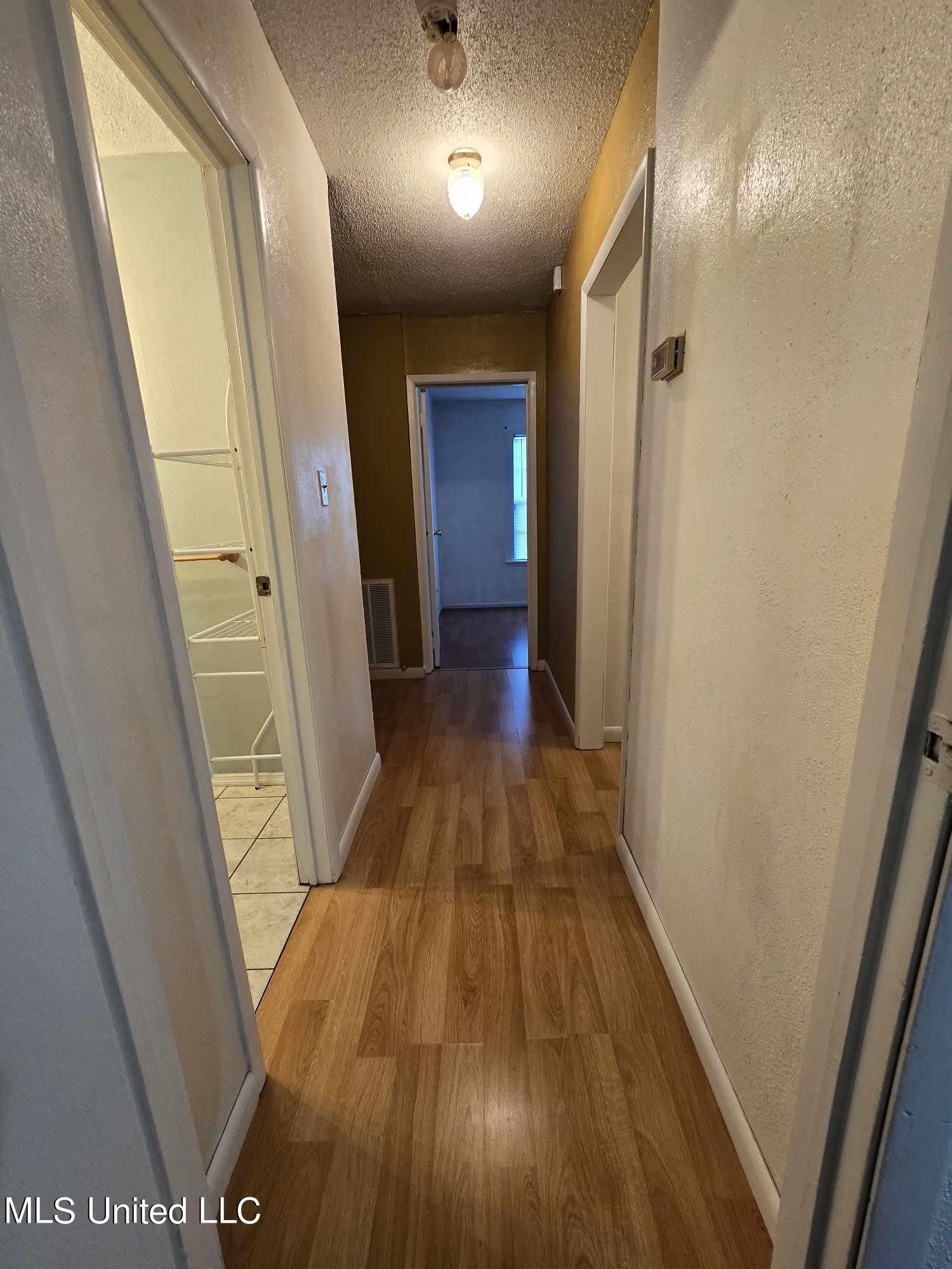 3824 2nd Street Moss Point, MS 39563 - Photo 14 of 25 441537762_469477998862577_26169774400717