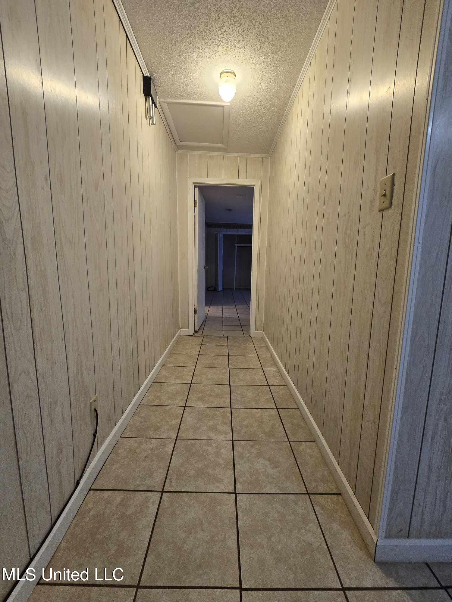 3824 2nd Street Moss Point, MS 39563 - Photo 18 of 25 441641101_1168819947581314_1713650909453