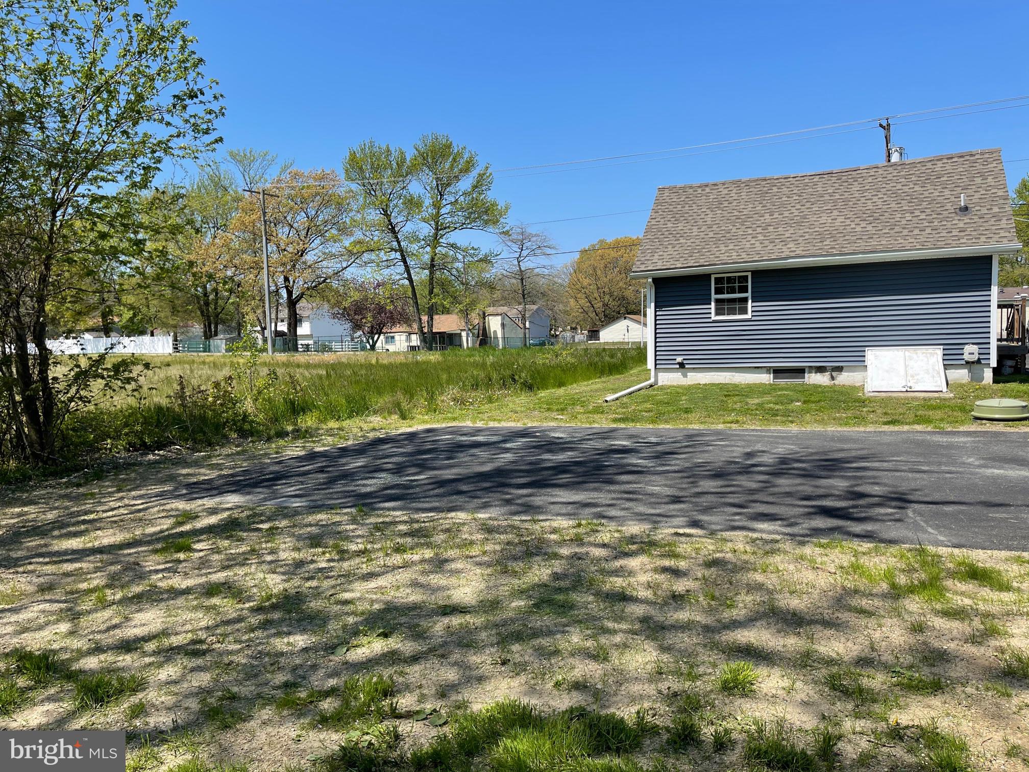 89 South Dupont Road Penns Grove, NJ 08069 - Photo 5 of 18