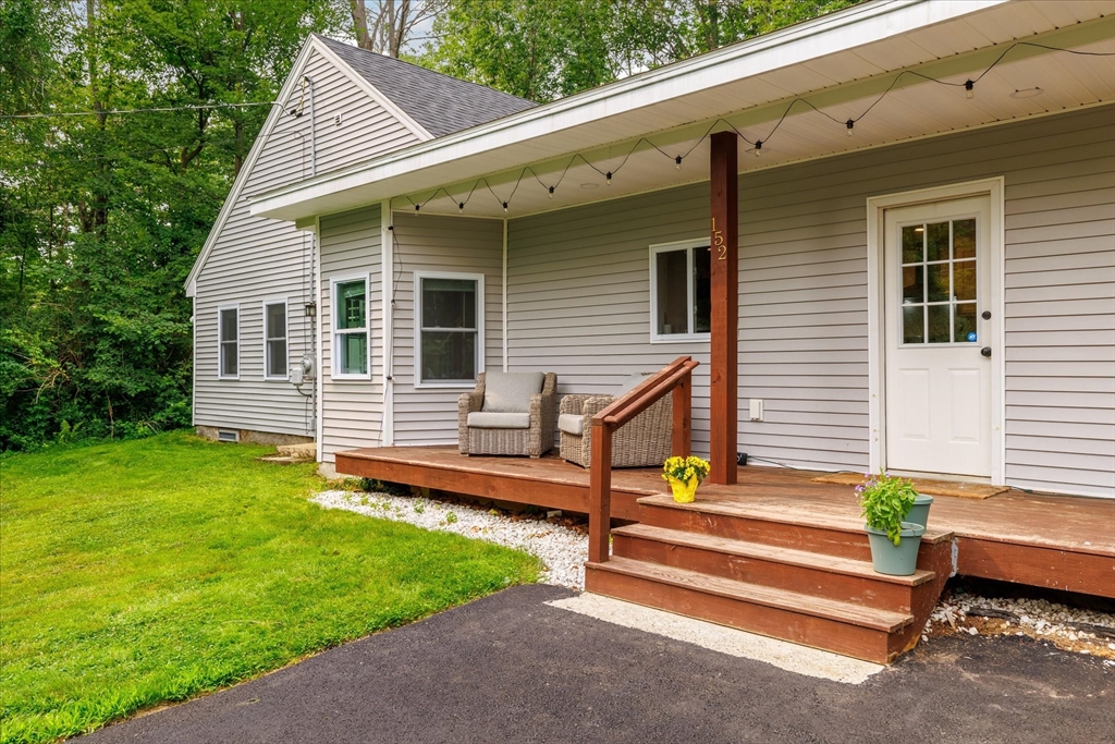 152 North Main Street Templeton, MA 01468 - Photo 2 of 24