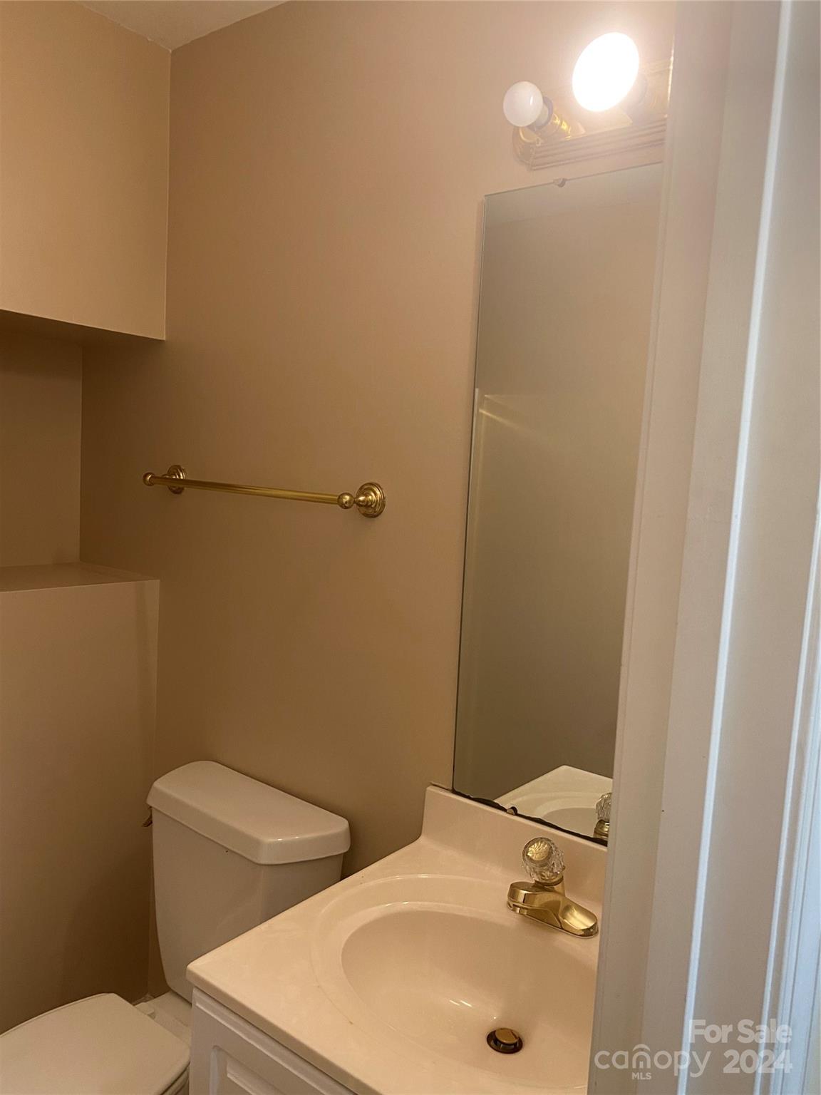 1623 Caille Court Fort Mill, SC 29708 - Photo 14 of 41 a bathroom with a sink and toilet