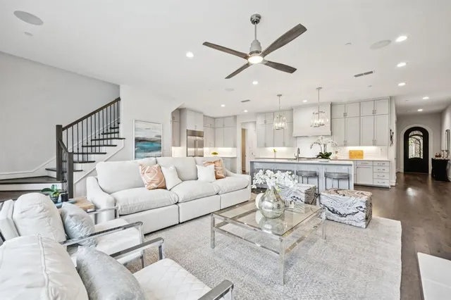 $2,400,000 | 24 Comillas Drive, Westlake, TX 76262