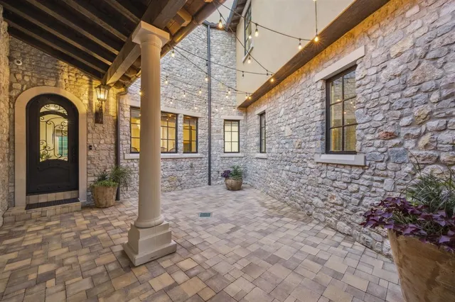 $2,400,000 | 24 Comillas Drive, Westlake, TX 76262