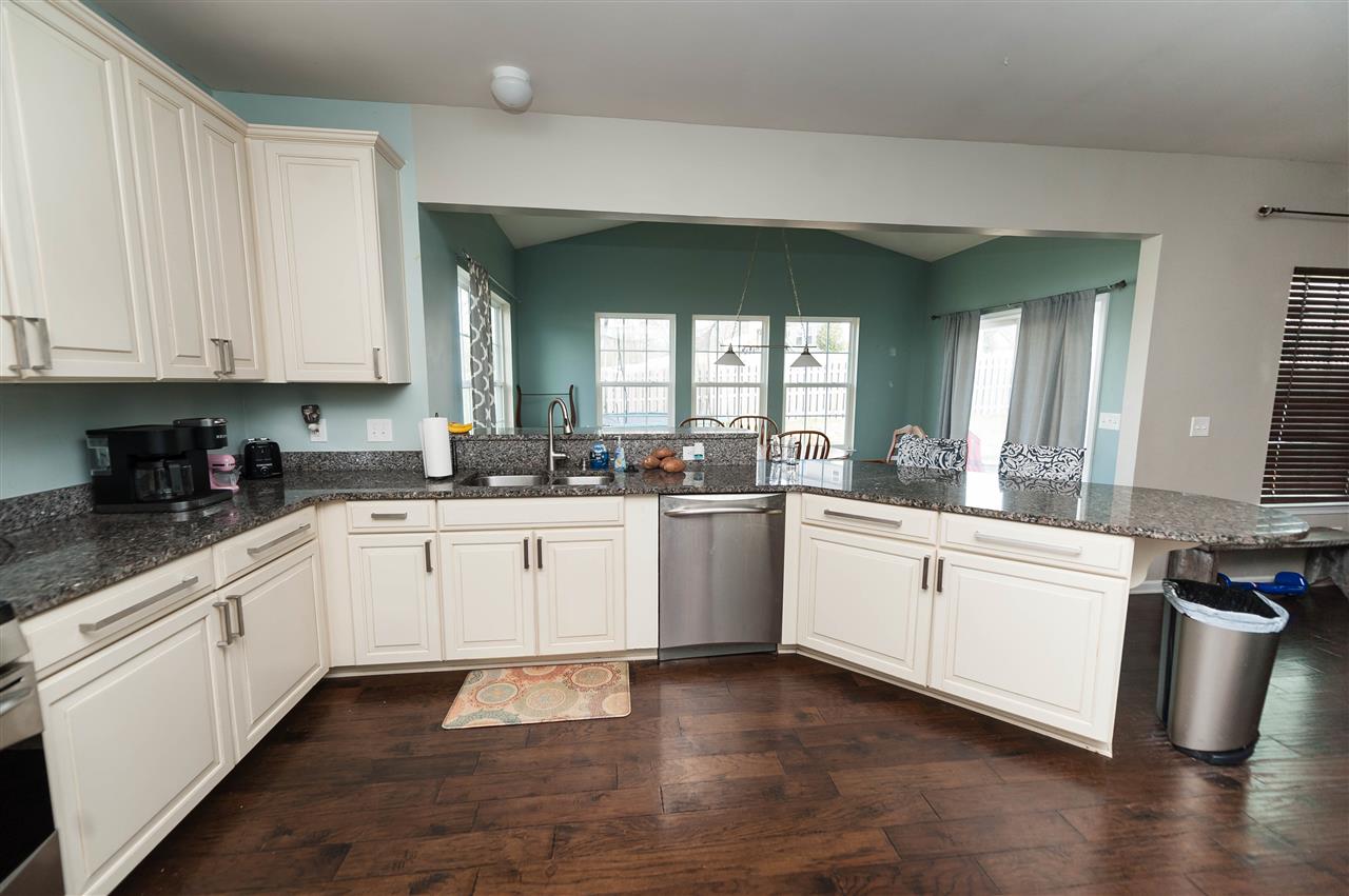 734 Ethridge Point Boiling Springs, SC 29316 - Photo 5 of 26 Gallery Image 5