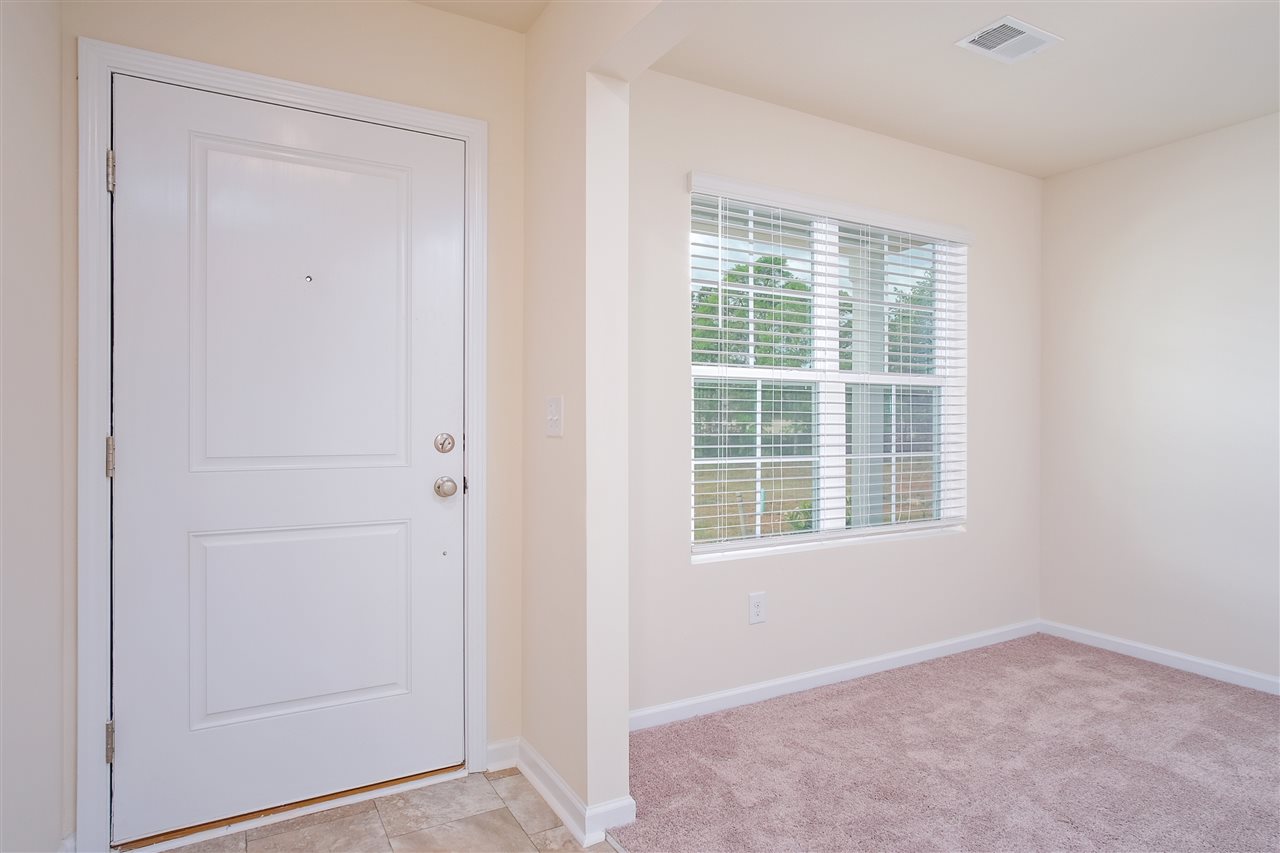 174 Butler Knoll Ct. Court Inman, SC 29349 - Photo 4 of 36