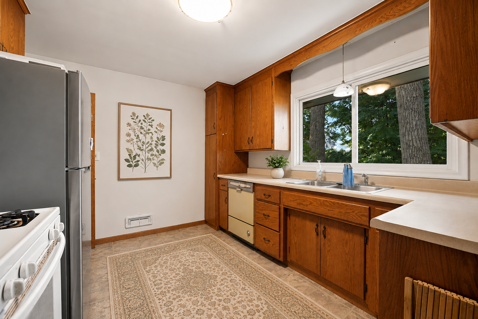 148 Ridgeview Lane Wayzata, MN 55391 - Photo 6 of 21 Gallery Image 6