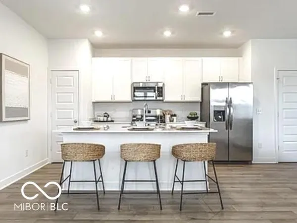 $2,560 | 6738 Willow Way, McCordsville, IN 46055