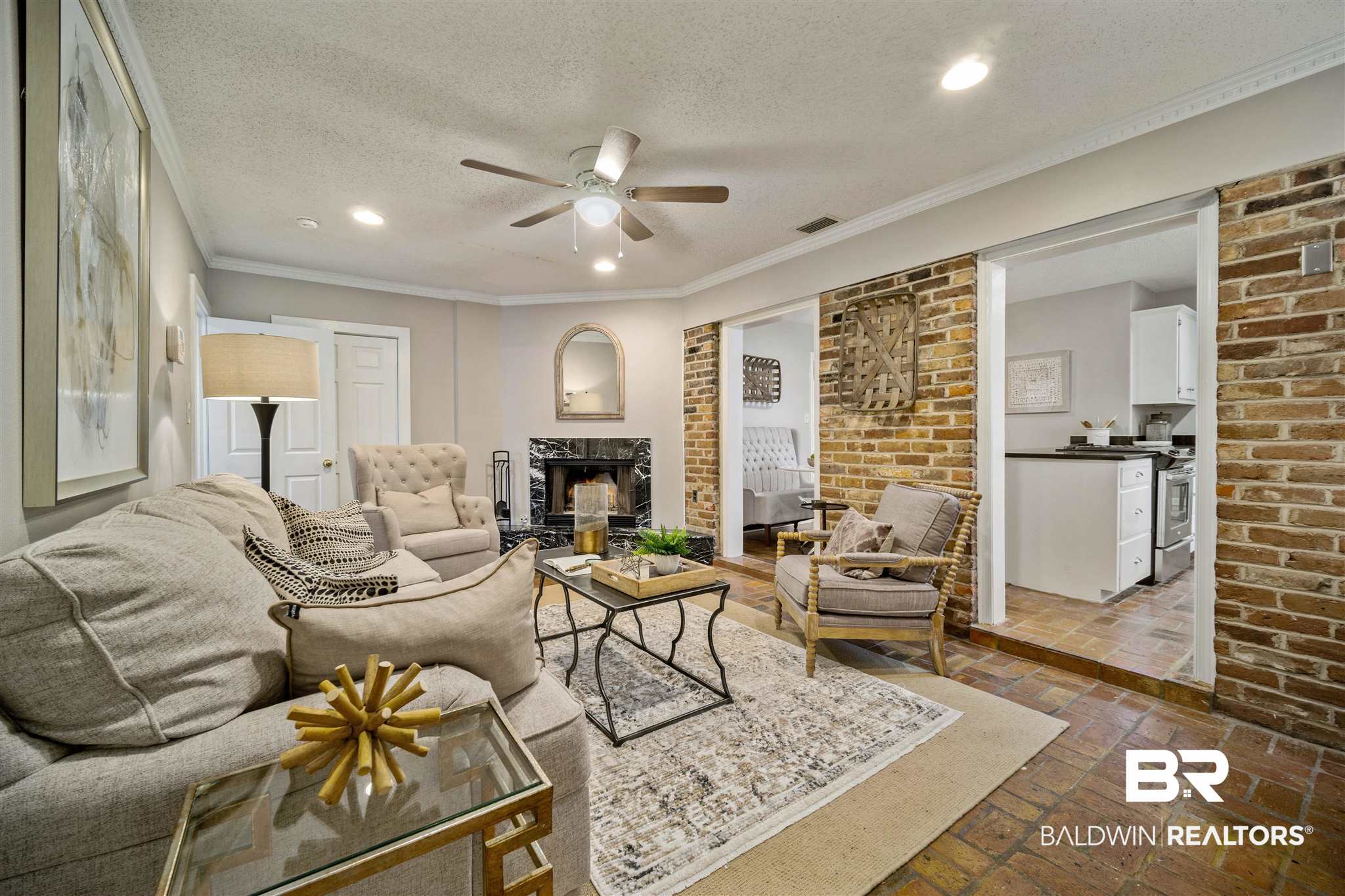 2208 Old Government Street Mobile, AL 36606 - Photo 7 of 26