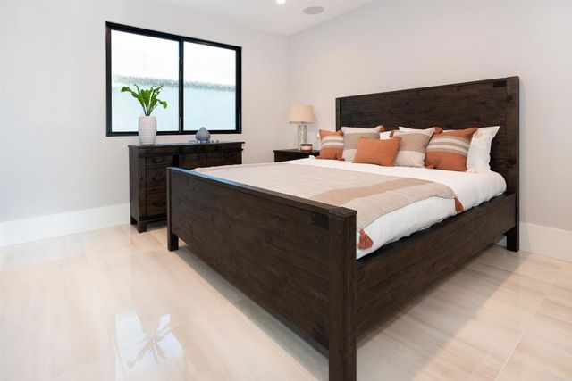 $9,250,000 | 1095 Hoover Street, Carlsbad, CA 92008