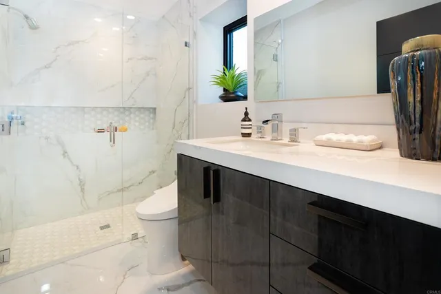 $9,250,000 | 1095 Hoover Street, Carlsbad, CA 92008