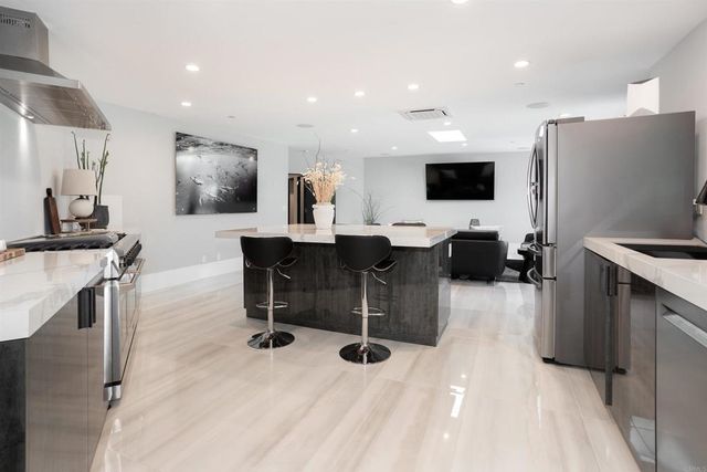 $9,250,000 | 1095 Hoover Street, Carlsbad, CA 92008