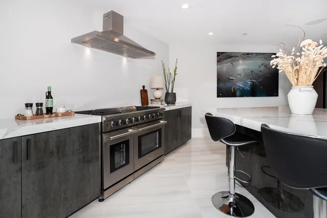 $9,250,000 | 1095 Hoover Street, Carlsbad, CA 92008