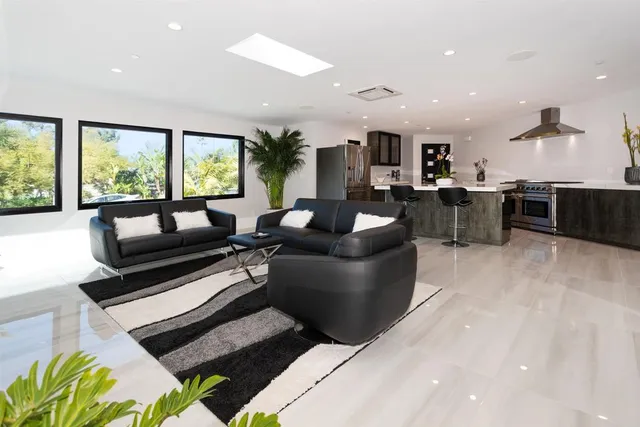 $9,250,000 | 1095 Hoover Street, Carlsbad, CA 92008