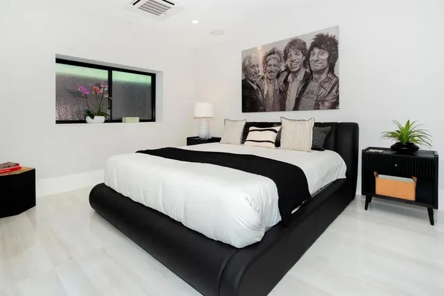 $9,250,000 | 1095 Hoover Street, Carlsbad, CA 92008