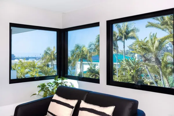 $8,249,000 | 1095 Hoover Street, Carlsbad, CA 92008