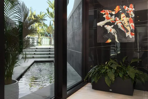 a view of kitchen with sitting area