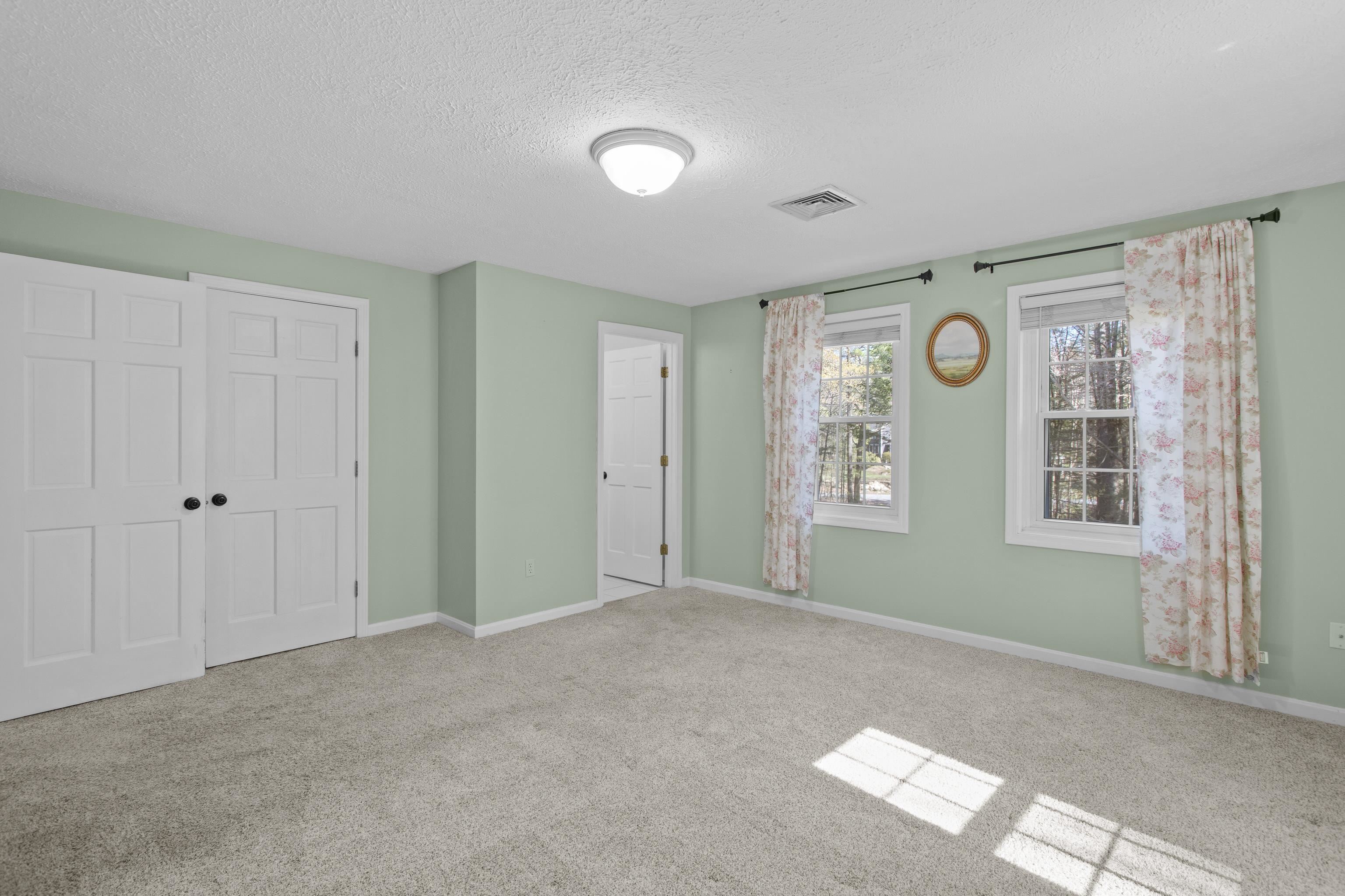 16 Timmins Road Bow, NH 03304 - Photo 19 of 38