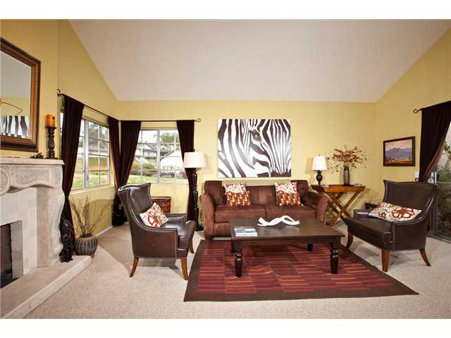1902 Azure Way Encinitas, CA 92024 - Photo 4 of 18