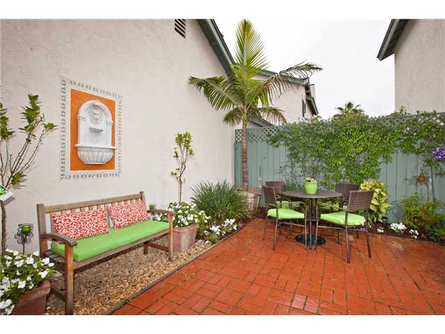 1902 Azure Way Encinitas, CA 92024 - Photo 7 of 18