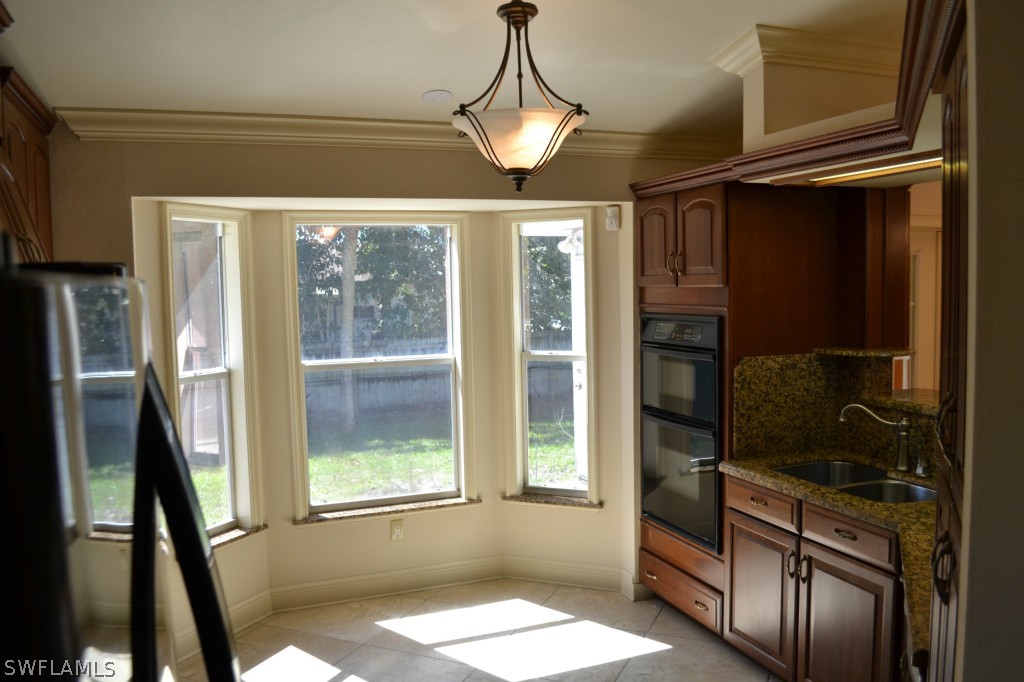 19084 Coconut Road Fort Myers, FL 33967 - Photo 4 of 15 Gallery Image 4