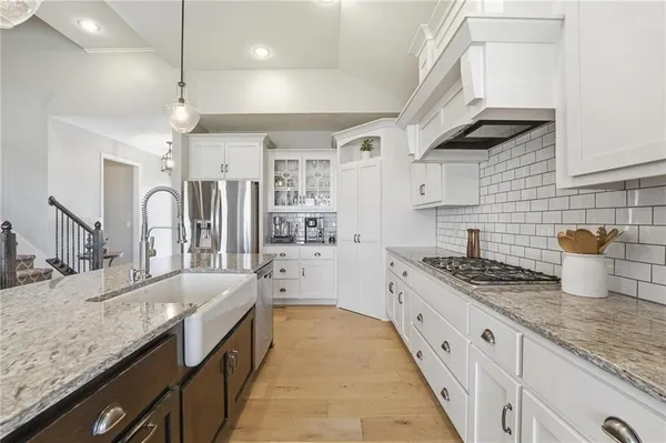 $639,950 | 3106 Southeast 3rd Terrace, Lee's Summit, MO 64063