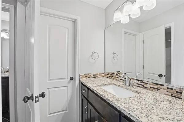 $639,950 | 3106 Southeast 3rd Terrace, Lee's Summit, MO 64063