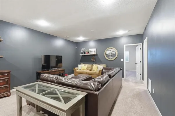 $639,950 | 3106 Southeast 3rd Terrace, Lee's Summit, MO 64063