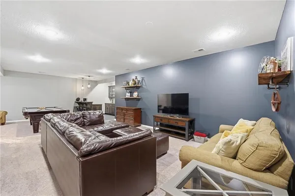 $639,950 | 3106 Southeast 3rd Terrace, Lee's Summit, MO 64063