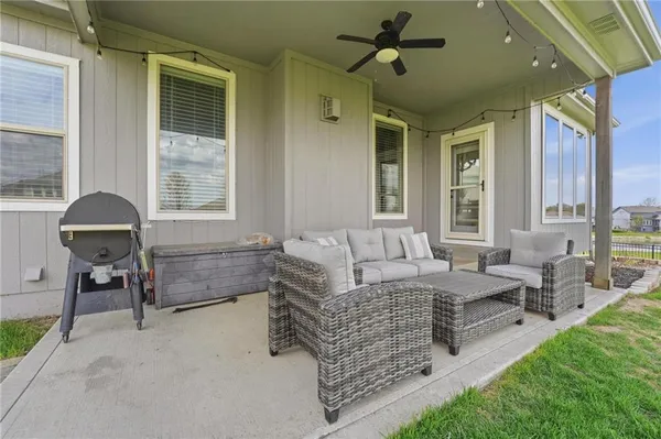 $639,950 | 3106 Southeast 3rd Terrace, Lee's Summit, MO 64063