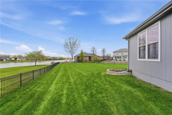 $639,950 | 3106 Southeast 3rd Terrace, Lee's Summit, MO 64063