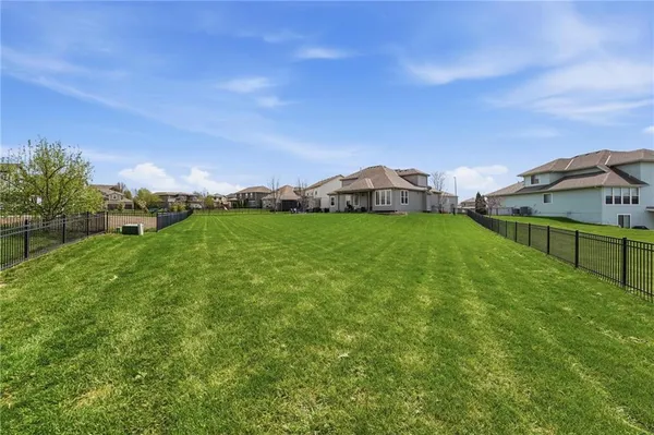 $639,950 | 3106 Southeast 3rd Terrace, Lee's Summit, MO 64063