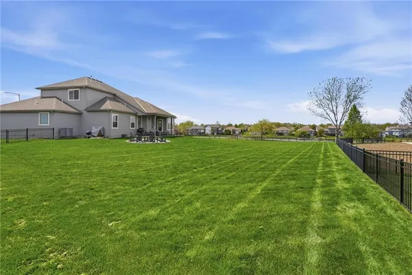 $639,950 | 3106 Southeast 3rd Terrace, Lee's Summit, MO 64063