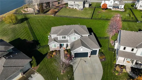 $639,950 | 3106 Southeast 3rd Terrace, Lee's Summit, MO 64063