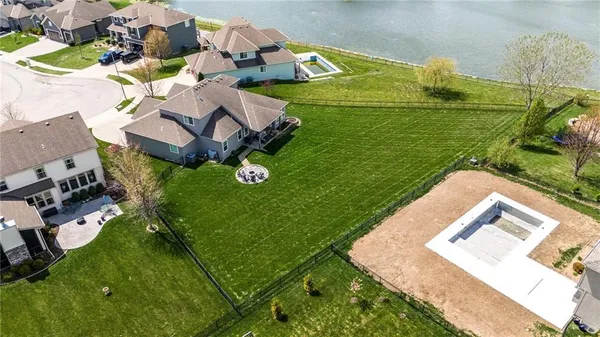 $639,950 | 3106 Southeast 3rd Terrace, Lee's Summit, MO 64063