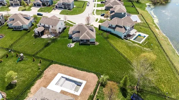 $639,950 | 3106 Southeast 3rd Terrace, Lee's Summit, MO 64063