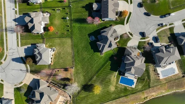 $639,950 | 3106 Southeast 3rd Terrace, Lee's Summit, MO 64063