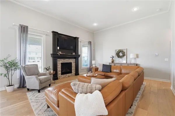 $639,950 | 3106 Southeast 3rd Terrace, Lee's Summit, MO 64063