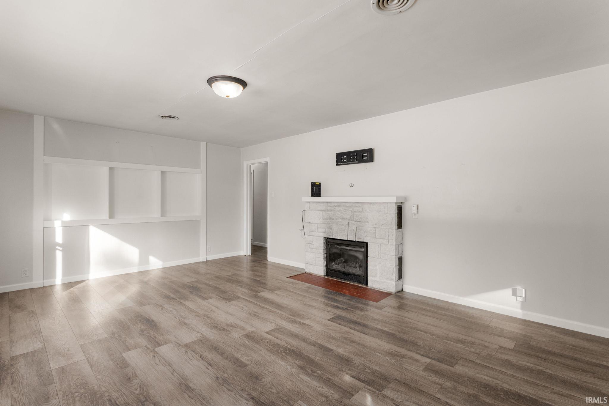 11103 Edison Road Osceola, IN 46561 - Photo 7 of 17