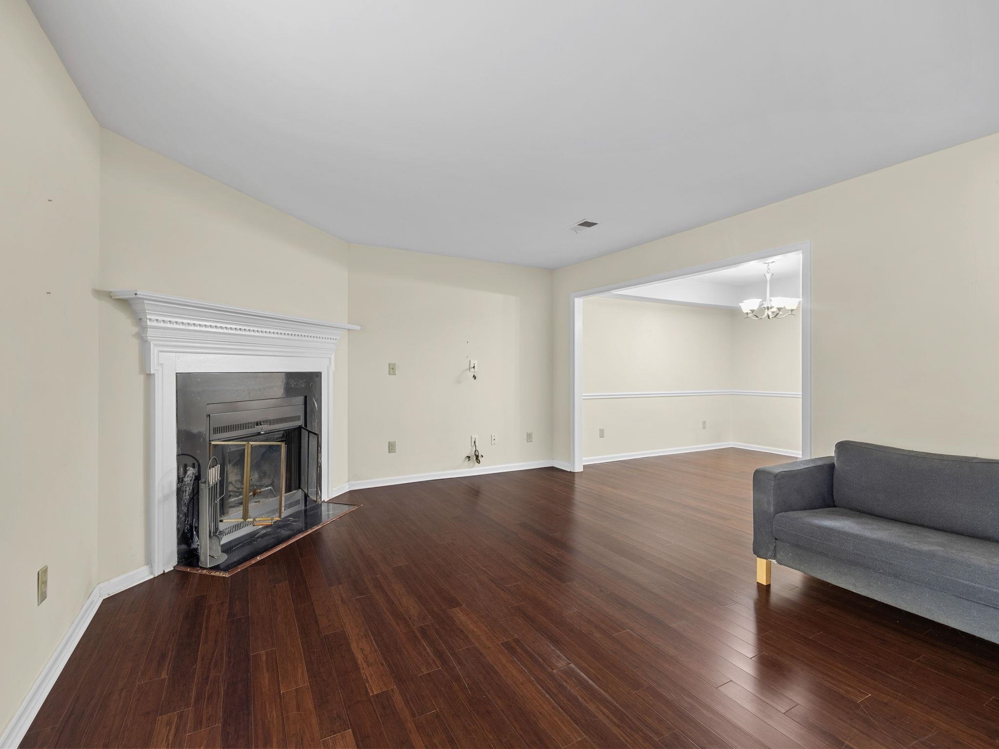 164 Buckstone Lane Spartanburg, SC 29307 - Photo 2 of 23