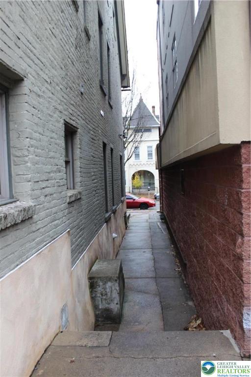 12 West 4th Street, Unit 1 Bethlehem, PA 18015 - Photo 22 of 31