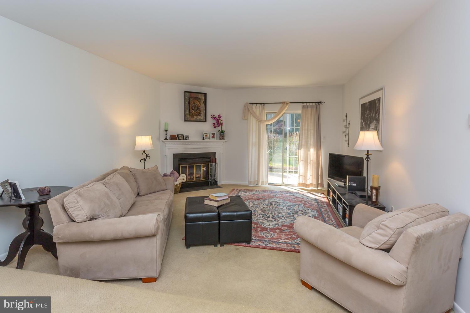 197 Valley Stream Lane Chesterbrook, PA 19087 - Photo 3 of 28