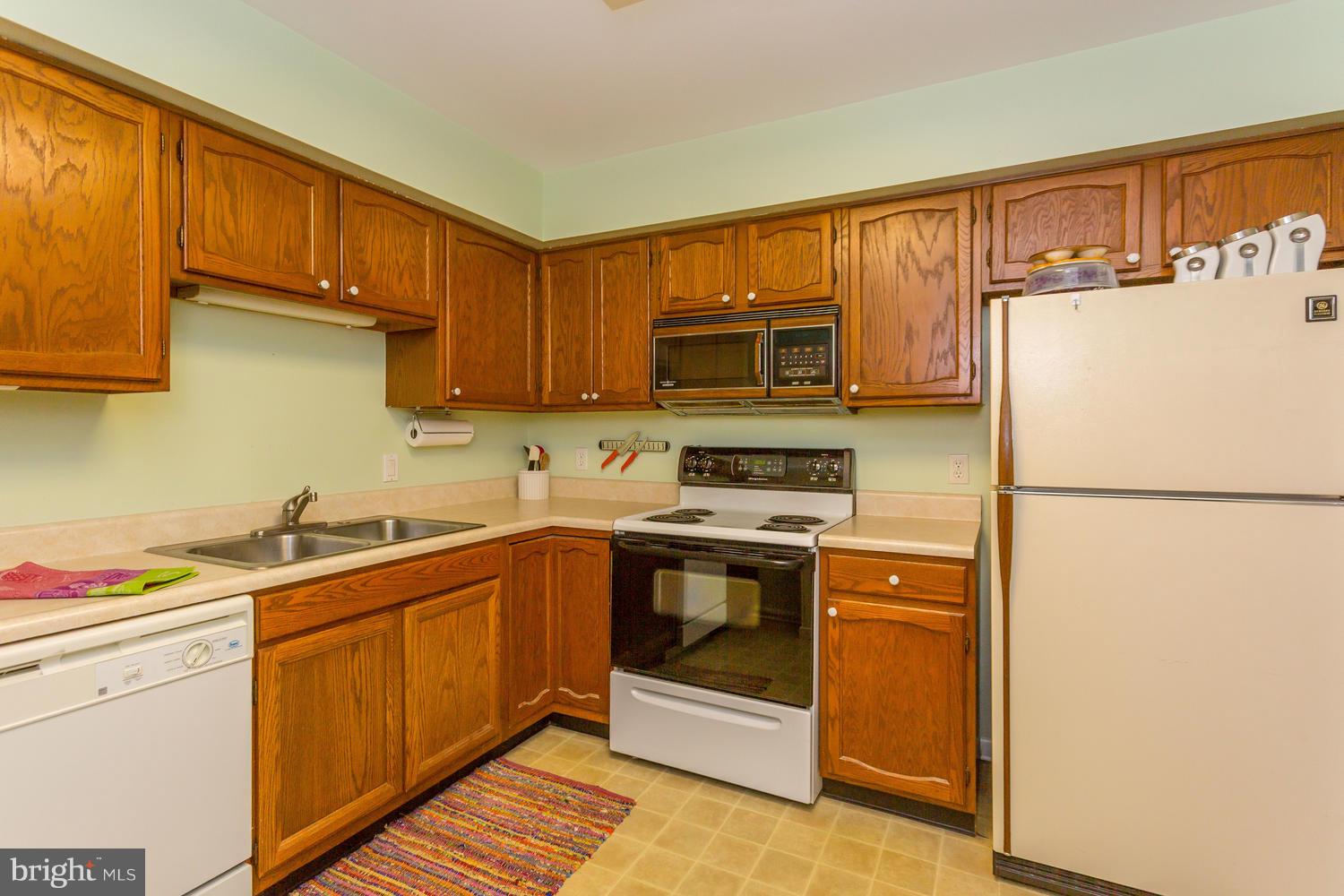 197 Valley Stream Lane Chesterbrook, PA 19087 - Photo 9 of 28