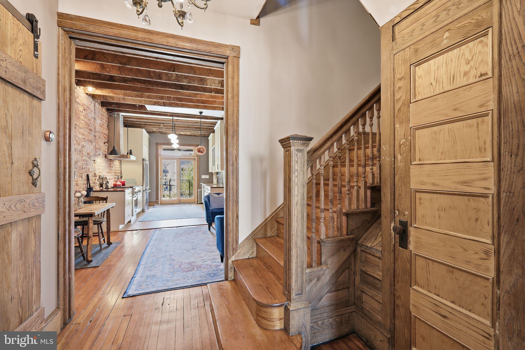 33 Q Street Northeast Washington, DC 20002 - Photo 7 of 28 Exquisitely Restored Millwork