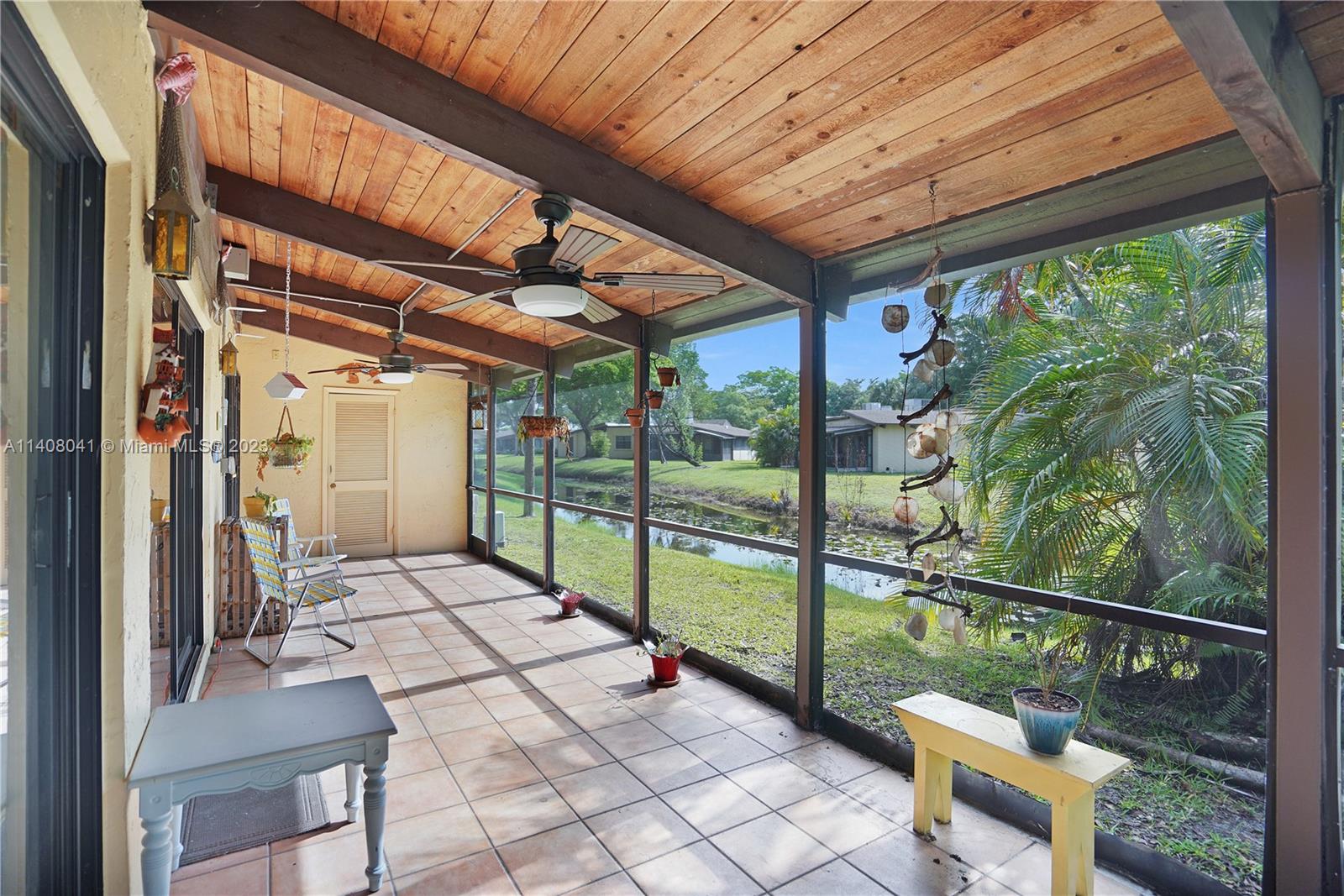 117 Gate Road, Unit 363 Hollywood, FL 33024 - Photo 12 of 23