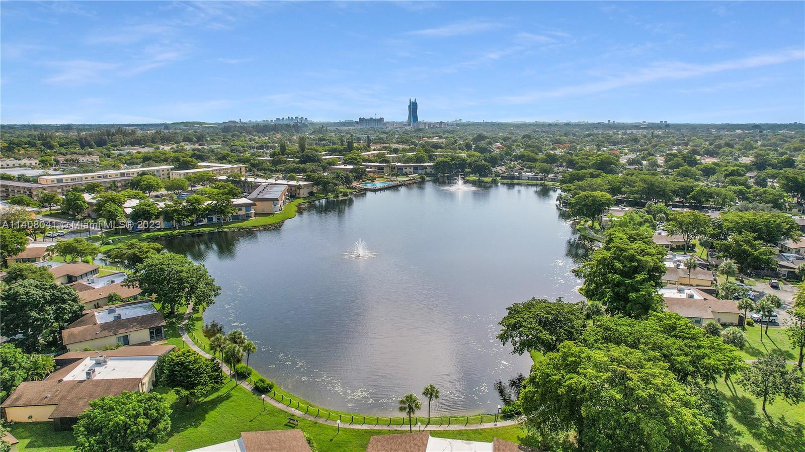 117 Gate Road, Unit 363 Hollywood, FL 33024 - Photo 22 of 23