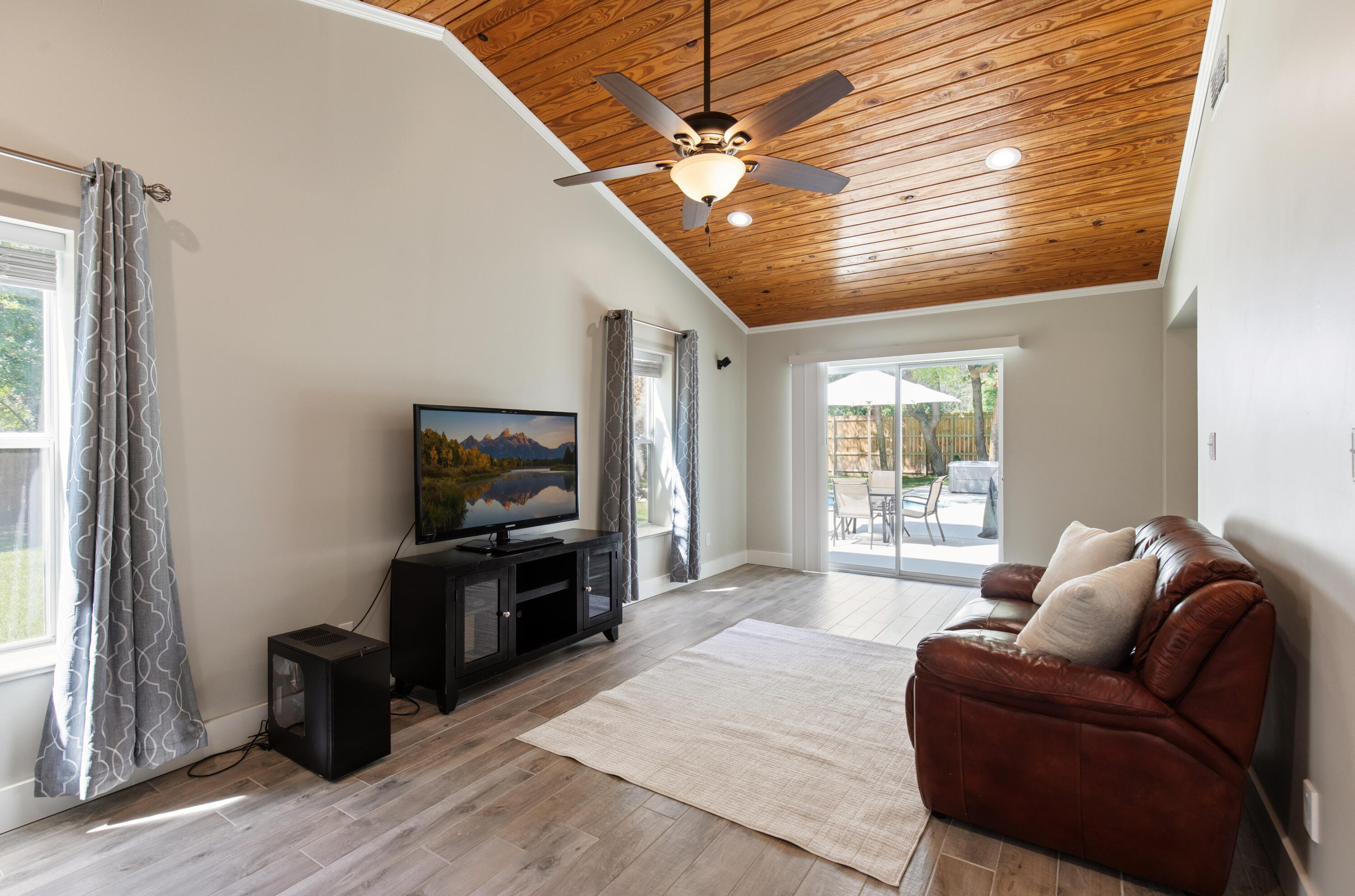 709 Main Street Destin, FL 32541 - Photo 26 of 41 CS3A8609