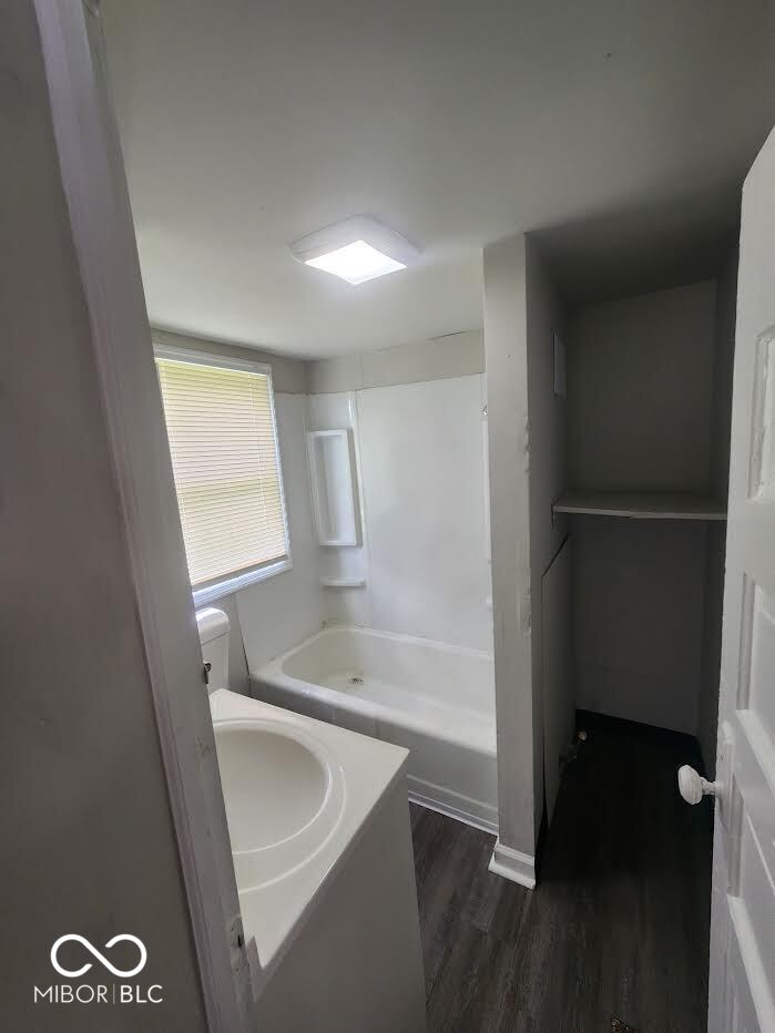 6102 Brookville Road Indianapolis, IN 46219 - Photo 12 of 19