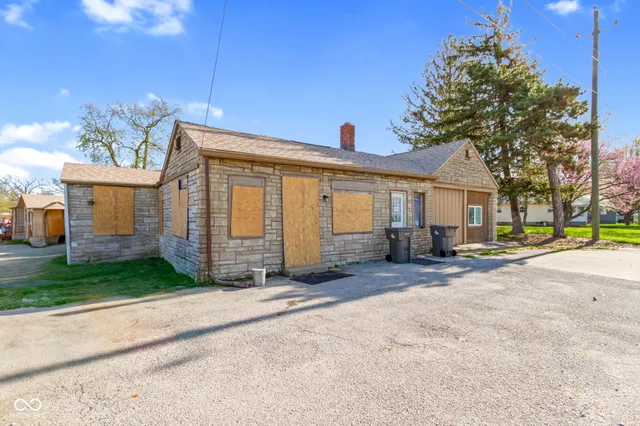 $285,000 | 6102 Brookville Road, Indianapolis, IN 46219